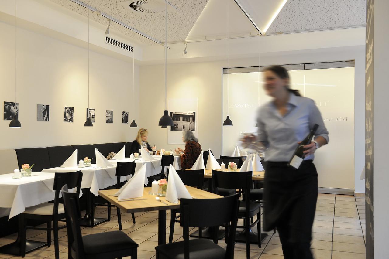 Schlafgut - Im Werkhof Superior Hannover